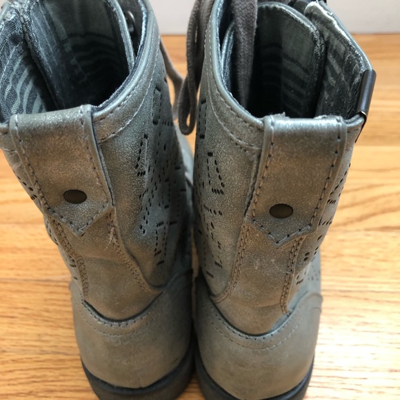 Roxy Silver Grey Lace Up Combat Moto Boots - Picture 5 of 6